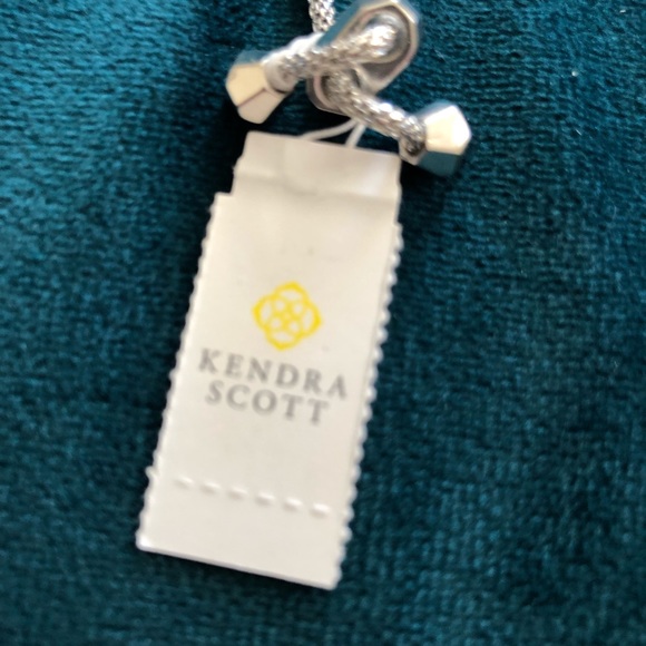 Kendra Scott Inez Necklace (NWT) - Picture 4 of 6